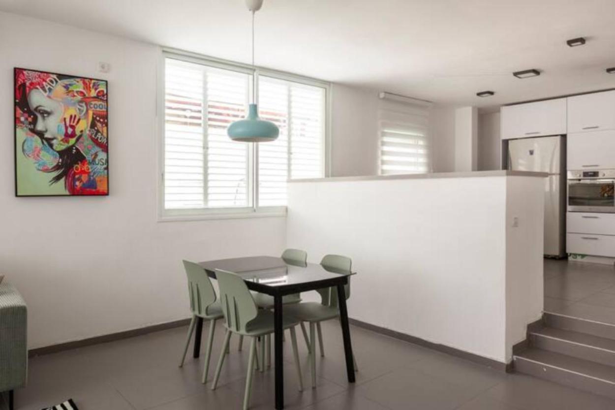 Oַ&O Group-Amazing Apt Bat-Yam 3 Min Walk To Beach Bat Yam Exterior photo