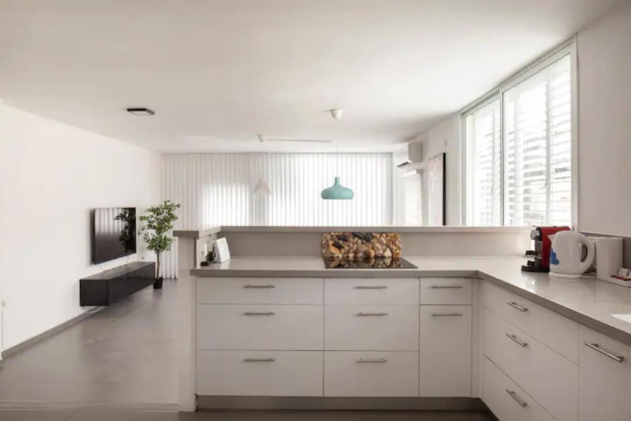 Oַ&O Group-Amazing Apt Bat-Yam 3 Min Walk To Beach Bat Yam Exterior photo