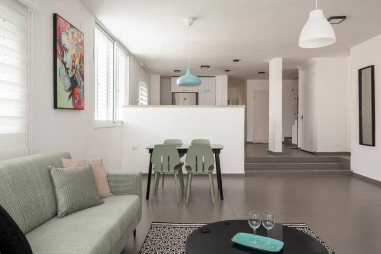 Oַ&O Group-Amazing Apt Bat-Yam 3 Min Walk To Beach Bat Yam Exterior photo